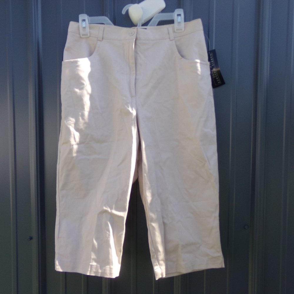 HARRIS WALLACE NEW YORK BERMUDA Beige Capri